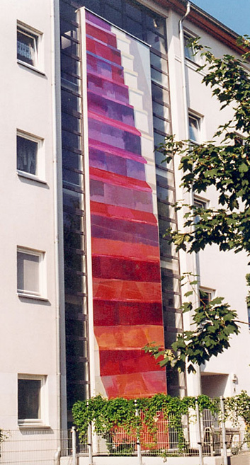 Vier Fassadenbilder vor je einer Glasfront - An der Wuhlheide 88-94, Berlin-Köpenick, 1997/98 Four facade pictures, each before a glass front